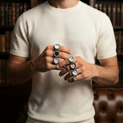 Minimal Heart Rings